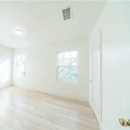 Image 8 - The Adler, 6141 Franklin Avenue, Los Angeles, CA 90028, USA - Townhouse for rent