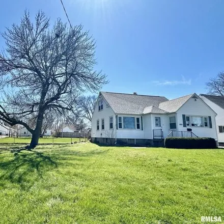 Image 2 - 2946 West Alice Avenue, West Peoria, Peoria County, IL 61604, USA - House for sale
