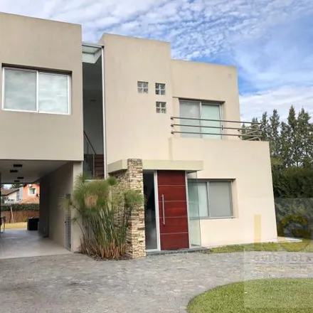 Buy this 3 bed house on unnamed road in Partido de Berazategui, 1884 Ranelagh