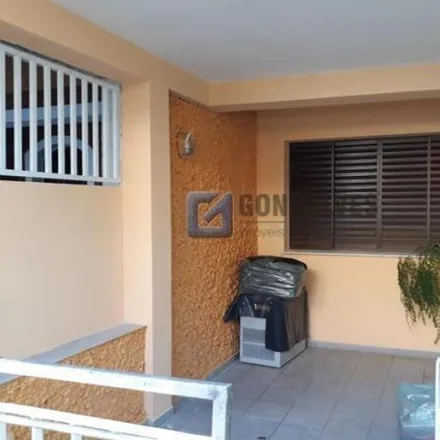 Buy this 3 bed house on Rua Itatiaia in Rudge Ramos, São Bernardo do Campo - SP