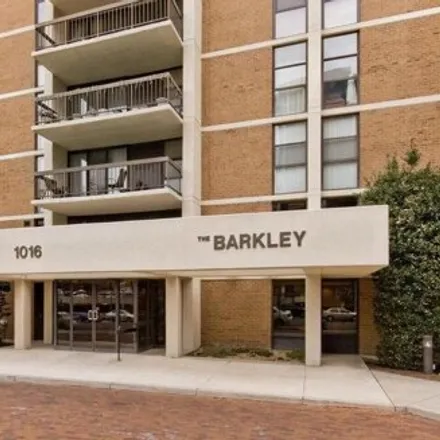 Rent this 1 bed apartment on Barkley Condominum in 1016 South Wayne Street, Arlington