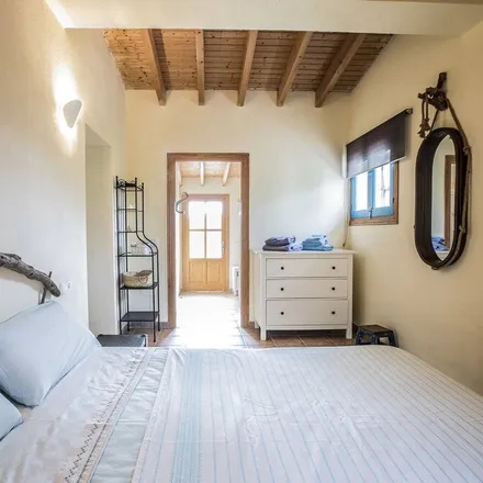 Rent this 1 bed townhouse on 07860 Formentera
