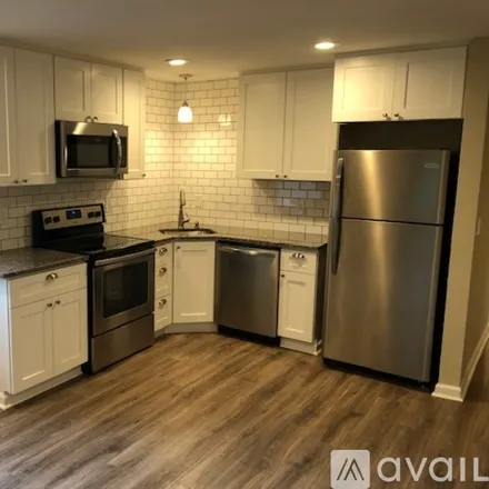 Rent this 1 bed apartment on 29 E 6th Ave