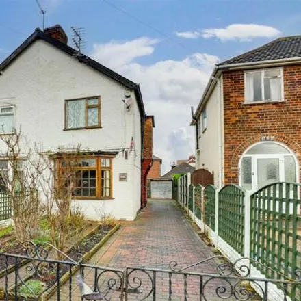 Buy this 3 bed duplex on Newbury Close in Plains Road, Arnold