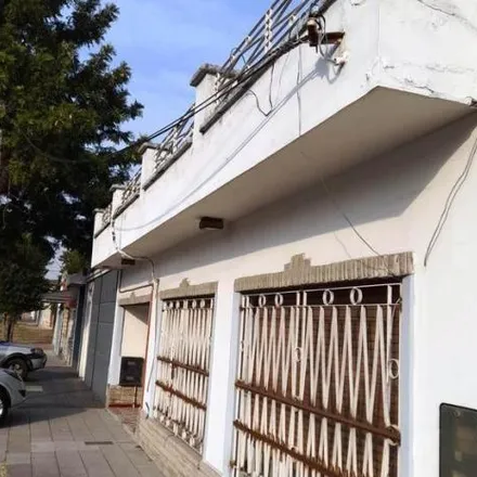 Buy this 3 bed house on Coronel Ramón Falcón 2058 in Partido de Lomas de Zamora, Lomas de Zamora