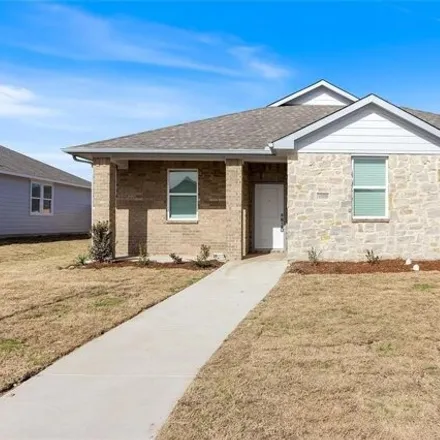 Rent this 4 bed house on Tennessee Avenue in Lancaster, TX 75134