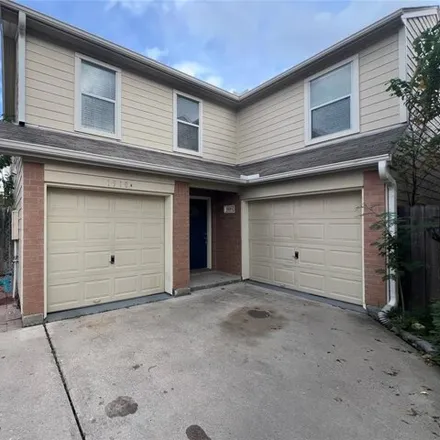 Rent this 3 bed house on Mama's Got It Grocery and Grill in Robin Street, Houston