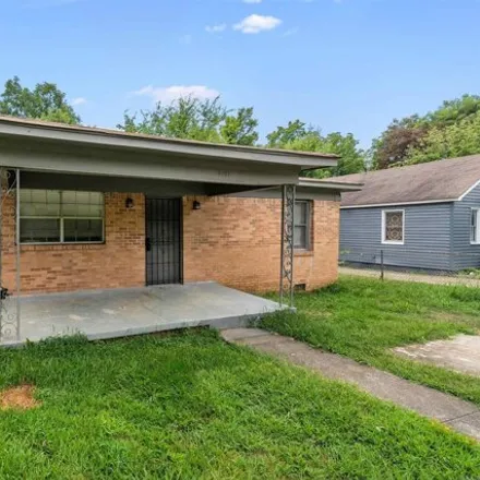 Buy this 3 bed house on 1618 Johnson Street in Little Rock, AR 72204