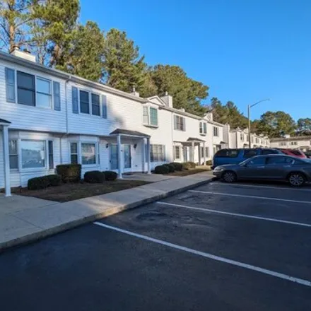 Image 2 - 208 East Woodstock Drive, Belvedere, Greenville, NC 27834, USA - Townhouse for sale