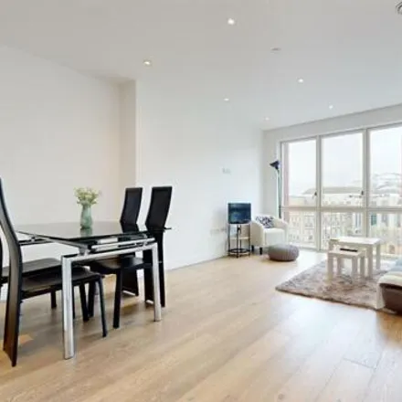 Rent this 2 bed room on Ditchburn Street in London, E14 0RG