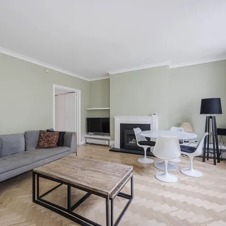 Rent this 1 bed apartment on 55 Redcliffe Road in London, SW10 9NW