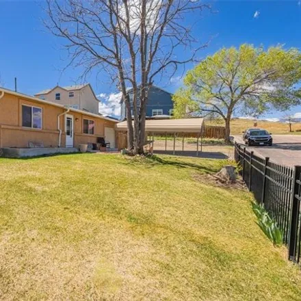 Image 2 - 2763 Corning Drive, Stratmoor, El Paso County, CO 80906, USA - House for sale