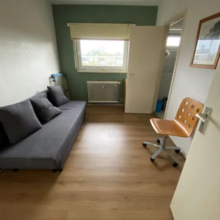 Rent this 3 bed apartment on Meester G. Groen van Prinstererlaan 259 in 1181 TV Amstelveen, Netherlands
