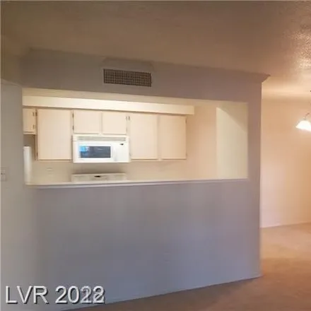Image 6 - 8095 West Flamingo Road, Spring Valley, NV 89147, USA - Condo for sale
