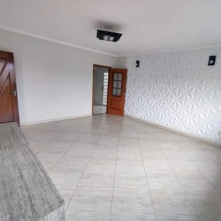 Buy this 3 bed house on Rua Amabile Lúcia Visitainer in Vila Santa Libania, Bragança Paulista - SP