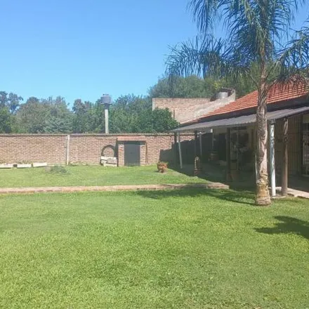 Buy this 4 bed house on Salvador María del Carril in Villa General Zapiola, 1742 Paso del Rey