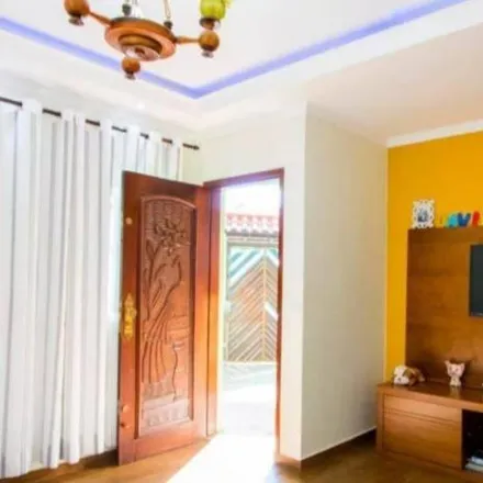 Buy this 3 bed house on Rua Almada 500 in Jardim Santo Alberto, Santo André - SP