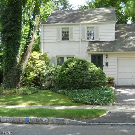 Rent this 3 bed house on 16 Dunbar Street in Chatham, Morris County