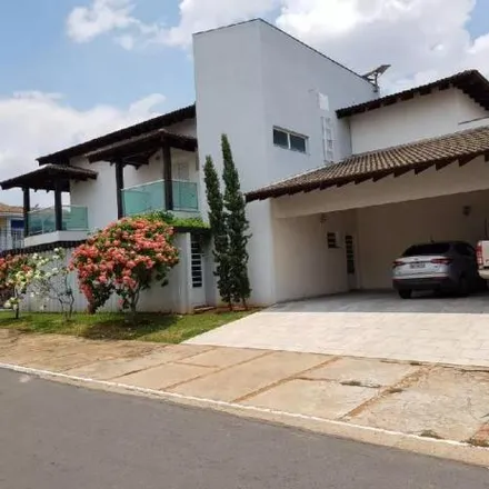Buy this 6 bed house on Rua das Canelas in Jardim Itália, Cuiabá - MT