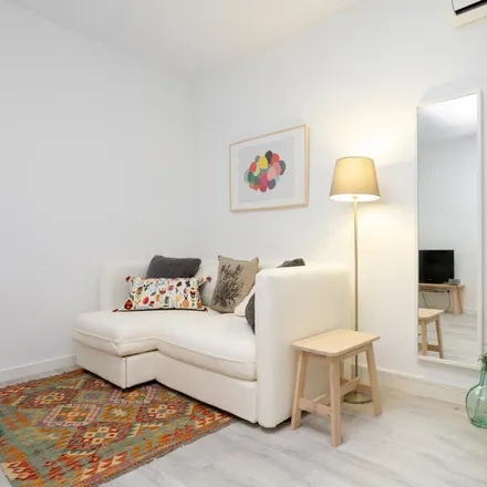 Image 7 - Carrer del Montseny, 16, 08012 Barcelona, Spain - Apartment for rent