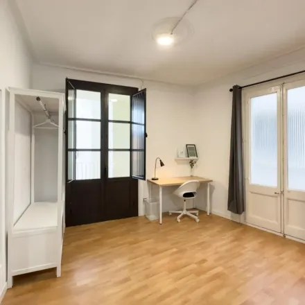 Image 3 - Avinguda del Paral·lel, 54-58, 08001 Barcelona, Spain - Apartment for rent