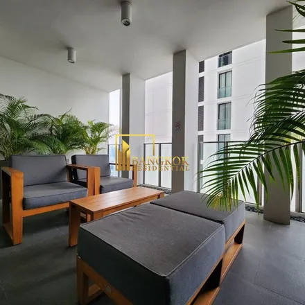 Rent this 1 bed apartment on Noble in Phloen Chit Road, Witthayu