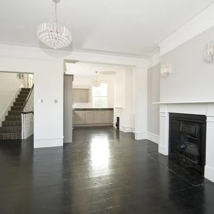 Rent this 2 bed apartment on 3 Brewster Gardens in London, W10 6QL