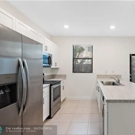 Image 2 - 1920 Southwest 5th Street, Fort Lauderdale, FL 33312, USA - House for sale
