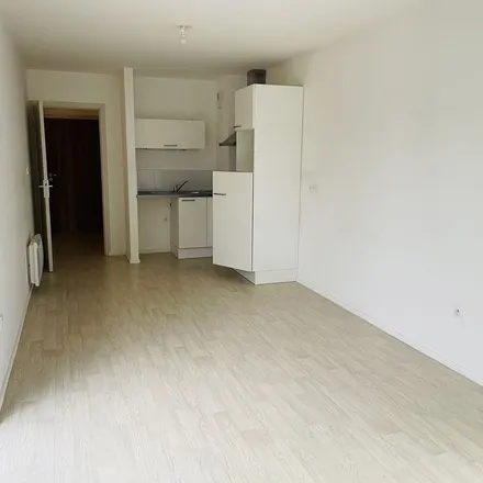 Rent this 2 bed apartment on 1 Rue Allart in 80000 Amiens, France