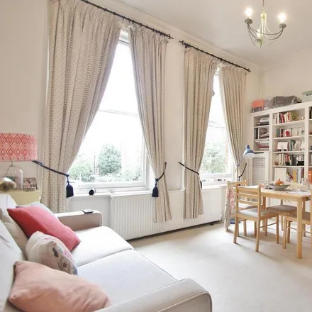 Rent this 1 bed house on 138 Elgin Avenue in London, W9 2NT