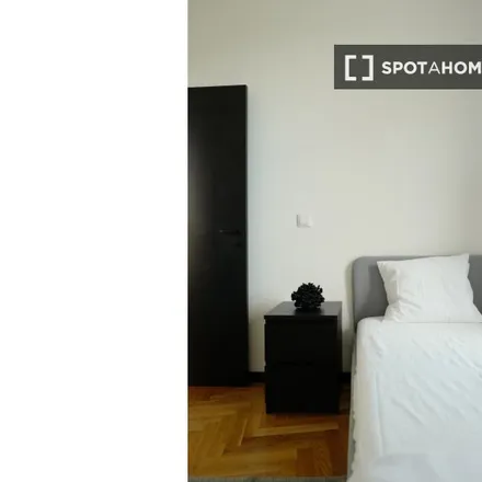 Rent this 8 bed room on N in Rua de São Tomé, 4200-491 Porto