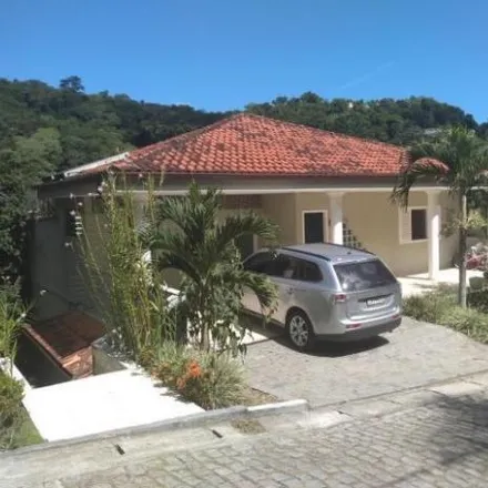 Buy this 4 bed house on Bretas Bike in Estrada Washington Luiz 51 Loja 101, Largo da Batalha