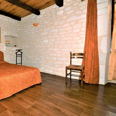 Rent this 3 bed house on Chemin de Pèquelèbre (Bagat-en-Quercy) in 46800 Barguelonne-en-Quercy, France