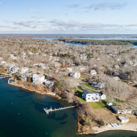 Image 8 - 285 Edgewater Drive East, Menauhant, Falmouth, MA 02536, USA - House for sale