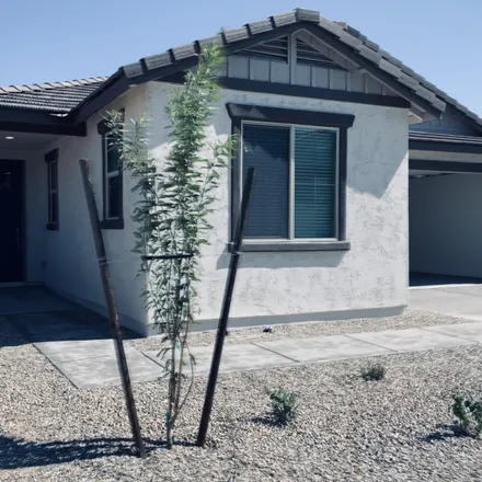 Rent this 3 bed house on 132 North 110th Drive in Avondale, AZ 85323