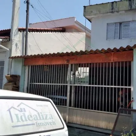 Buy this 4 bed house on Rua Coronel Oliveira Lima 2500 in Jardim Serrano, Ribeirão Pires - SP