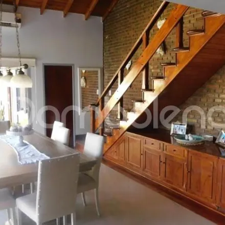 Buy this 4 bed house on Jesucristo Sana y Salva in Ituzaingó, San Jorge