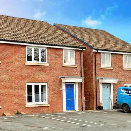 Buy this 4 bed duplex on Taylor-Wimpey in 61 Dragon Rise, Taunton
