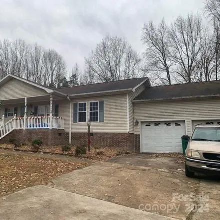 Buy this 3 bed house on 898 South Salisbury Avenue in Granite Quarry, Rowan County
