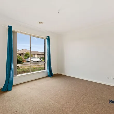 Image 8 - Mullans Street, Melton South VIC 3338, Australia - Apartment for rent