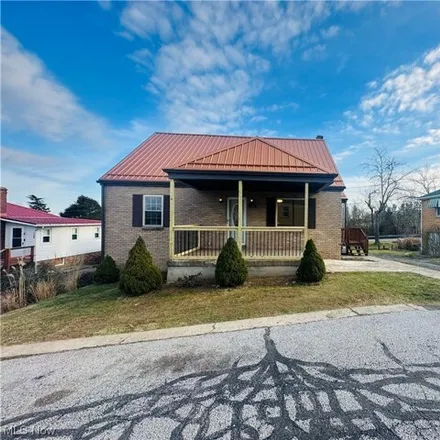 Image 1 - 2 Willow Lane, Bethlehem, Ohio County, WV 26003, USA - House for sale