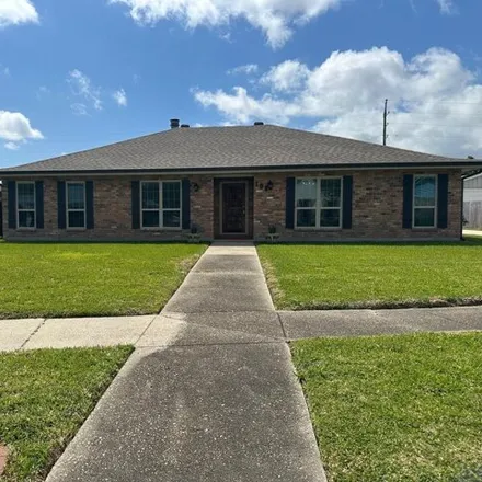 Buy this 4 bed house on 100 Louis Drive in Bayou Cane, Terrebonne Parish