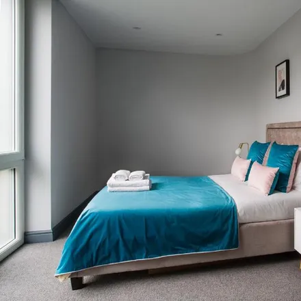 Rent this 1 bed apartment on 86 Alexandra Road in Farnborough, GU14 6DE