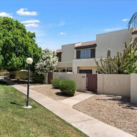 Rent this 3 bed house on 9808 North 6th Street in Phoenix, AZ 85020