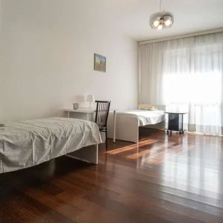 Image 1 - Total, Via Francesco dall'Ongaro, 20133 Milan MI, Italy - Apartment for rent