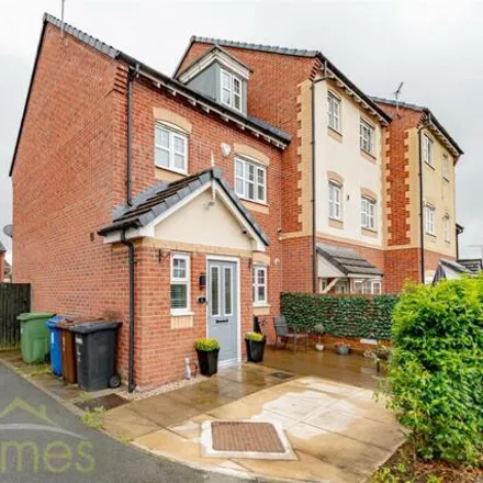 Buy this 3 bed duplex on Withington Close in Hag Fold, M46 0EZ