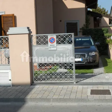 Image 7 - Gelateria La Chicca, Via Piave 15, 55042 Vaiana LU, Italy - Apartment for rent