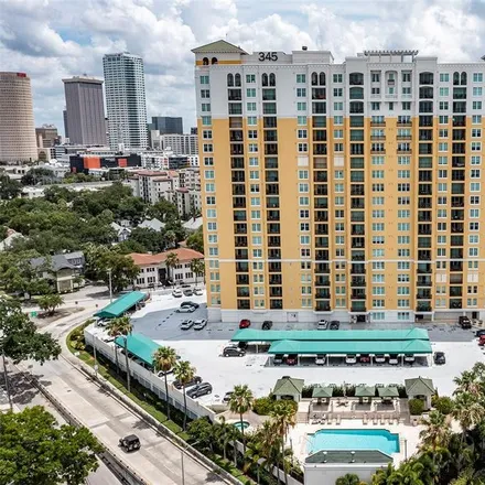 Buy this 1 bed condo on 321 Bayshore Boulevard in Tampa, FL 33606