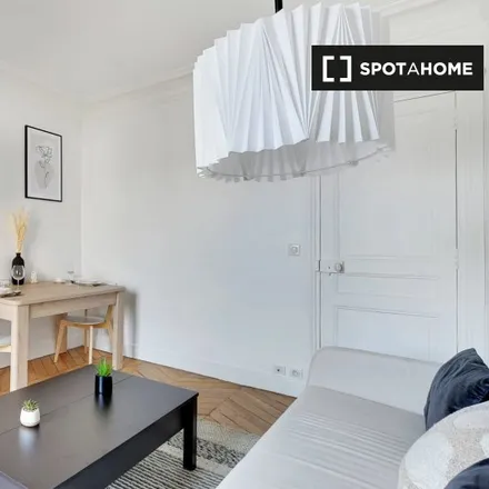 Image 12 - 158 Boulevard Voltaire, 75011 Paris, France - Apartment for rent