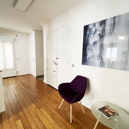 Rent this 3 bed apartment on 2v Voie Bb/16 in 75116 Paris, France